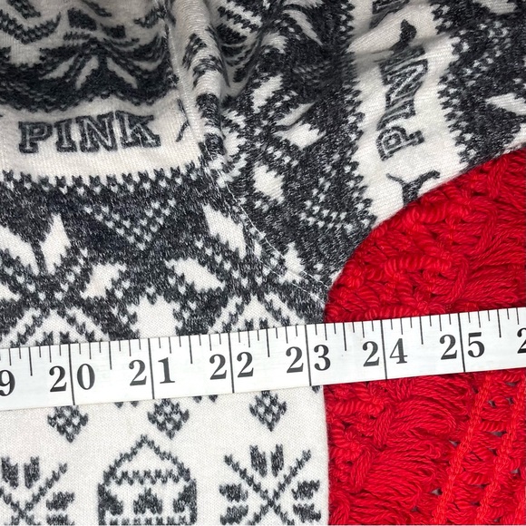 PINK Winter-Christmas  Sleep Top - Picture 6 of 7